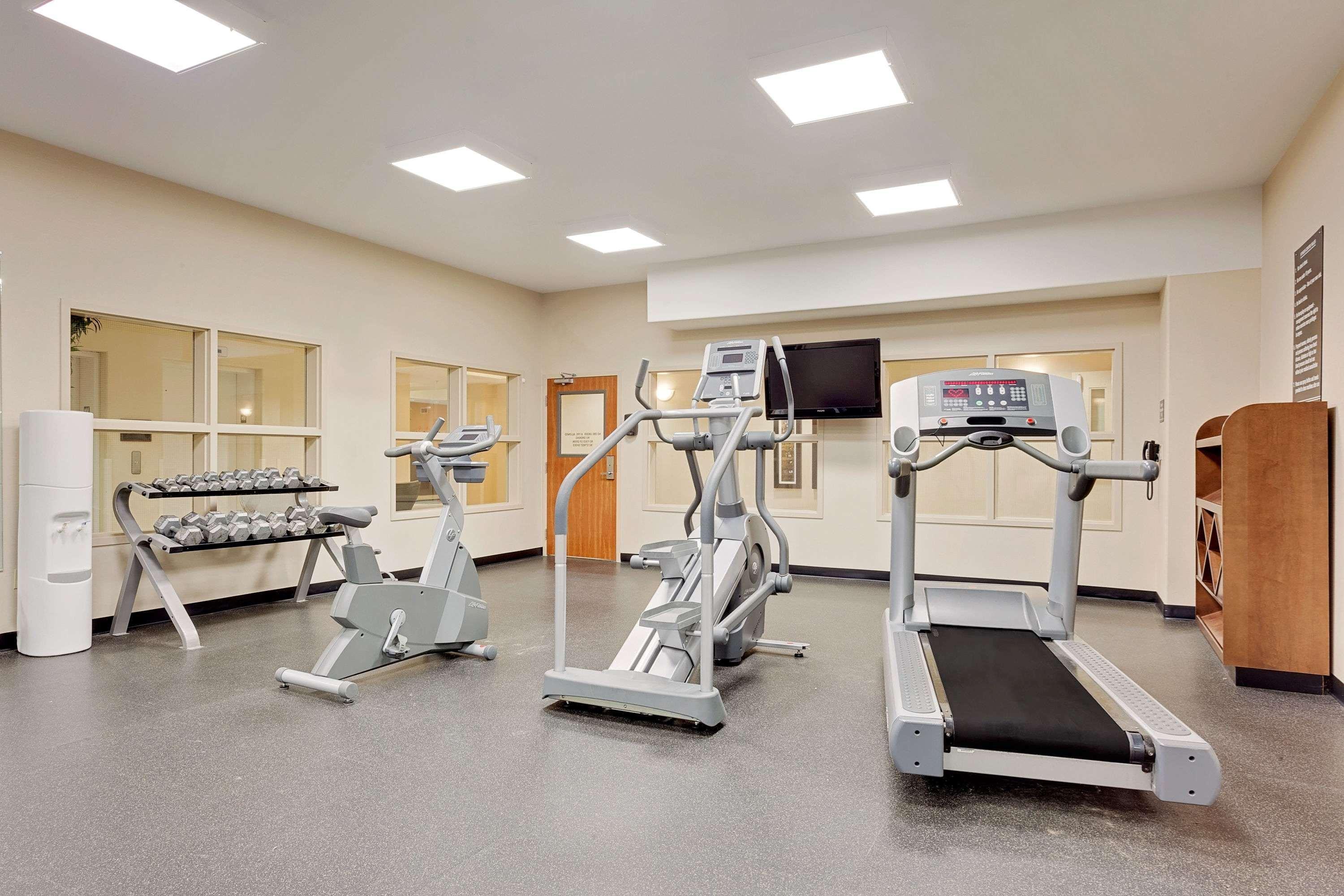 Ramada By Wyndham Lac La Biche Luaran gambar